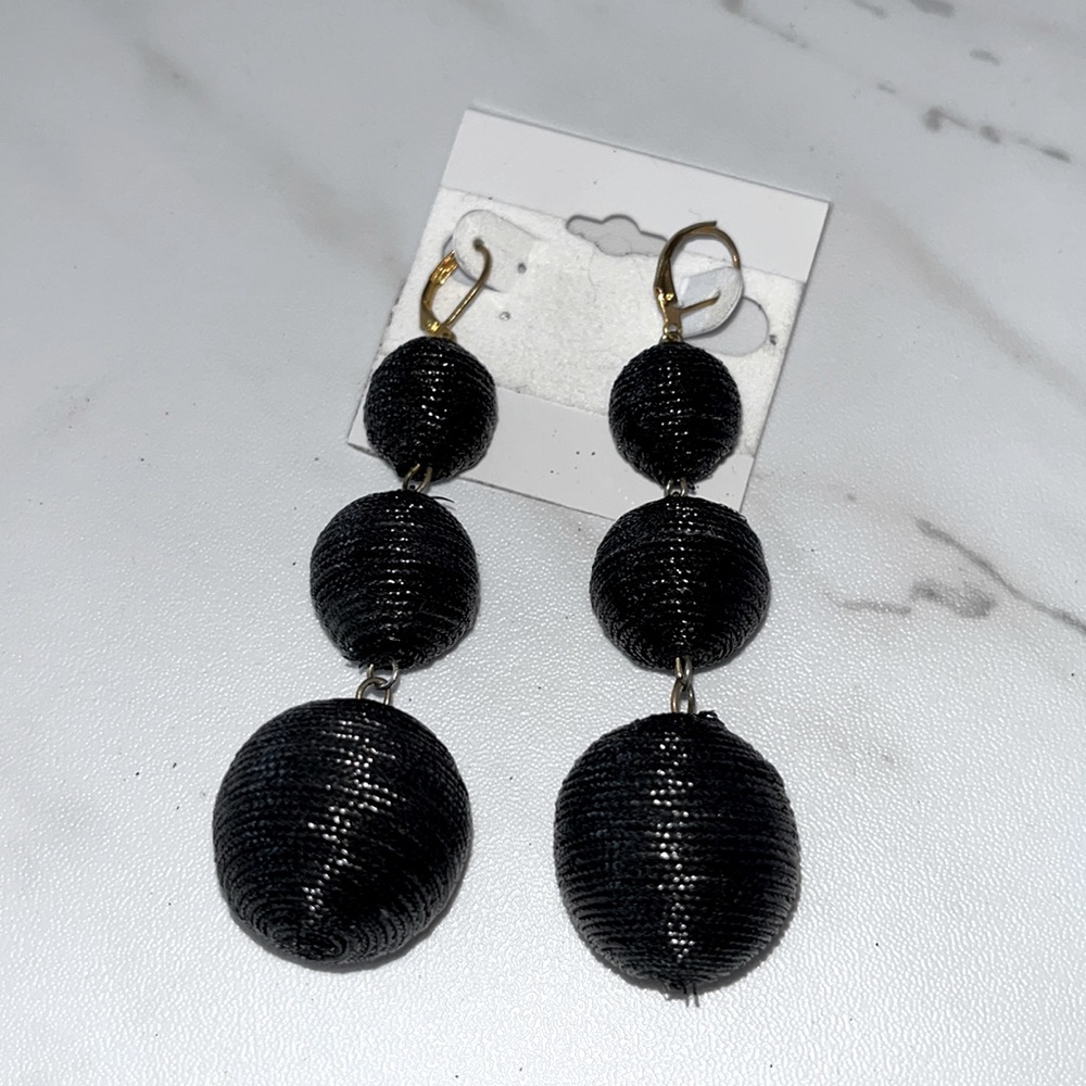 Kenneth jay lane black wrap drop circle earrings